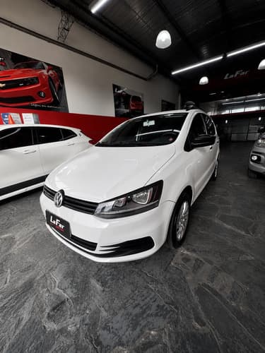 Volkswagen Suran 1.6 Comfortline 4
