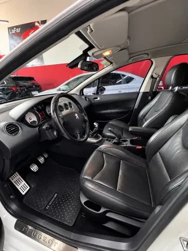 Peugeot 308 1.6 Feline Hdi 115cv 10