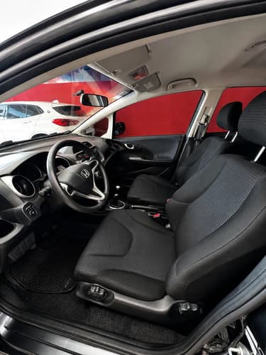 Honda Fit 1.4 Lx Mt 10