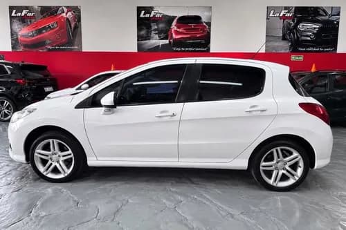 Peugeot 308 1.6 Feline Hdi 115cv 7