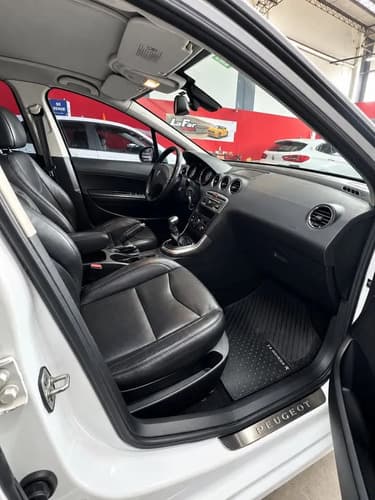 Peugeot 308 1.6 Feline Hdi 115cv 12