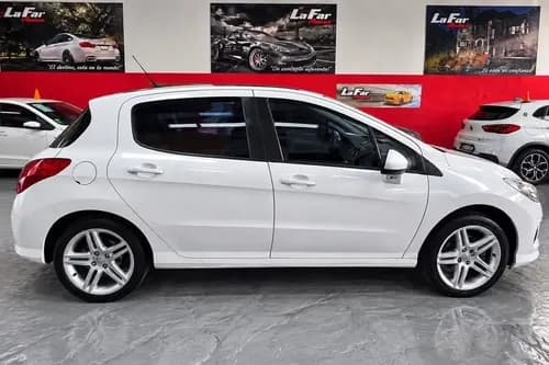 Peugeot 308 1.6 Feline Hdi 115cv 6