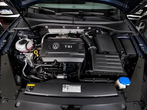 Volkswagen Passat 2.0 Tsi Highline 220cv Dsg 11