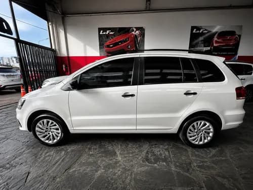 Volkswagen Suran 1.6 Comfortline 8