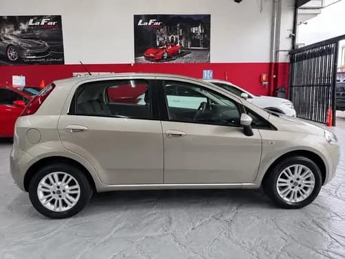 Fiat Punto 1.4 Attractive 6