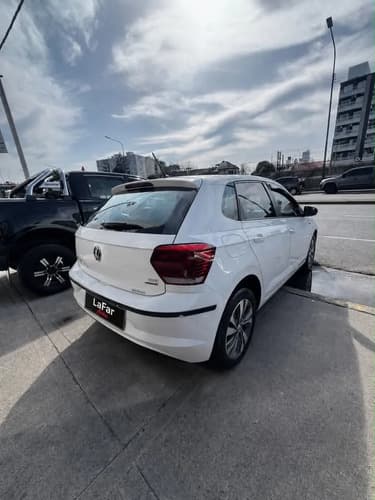 Volkswagen Polo 1.6 Msi Comfort Plus At 2