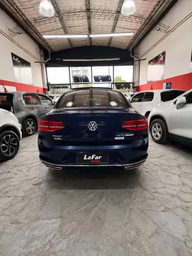 Volkswagen Passat 2.0 Tsi Highline 220cv Dsg 8