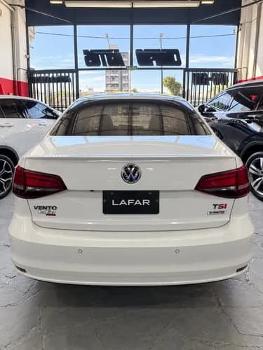 Volkswagen Vento 1.4 Tsi Highline 150cv At 8