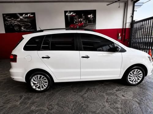 Volkswagen Suran 1.6 Comfortline 6