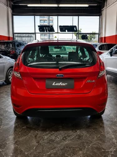 Ford Fiesta Kinetic 1.6 S Plus 2018 Linea Nueva 9