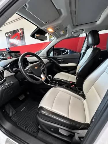 Chevrolet Tracker 1.8 Ltz+ Awd At 140cv 9