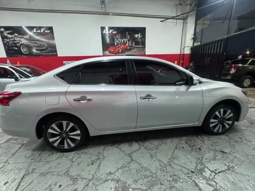 Nissan Sentra 1.8 Exclusive Pure Drive Cvt 7
